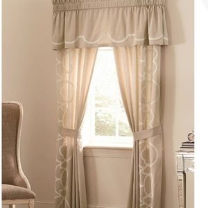 BOGO FREE-Biltmore Gatehouse 2-Panel Drapery with tie backs